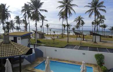 Imagem: A casa possui 3 Dormitórios, 4 Banheiros, 1 Vaga na garagem