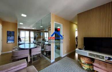 Imagem: O apartamento possui 3 Dormitórios, 1 Banheiro, 1 Vaga na garagem