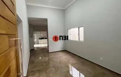Imagem: A casa possui 3 Dormitórios, 2 Banheiros e 120m² de Área