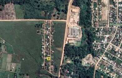 Imagem: O terreno possui 200m² de Área e está localizado em Área