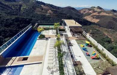 Imagem: O apartamento possui 3 Dormitórios, 3 Banheiros, 2 Vagas na