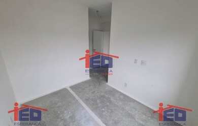 Imagem 14: Residencial - Centro. Piscina, Churrasqueira, VarandaeImóvel novo