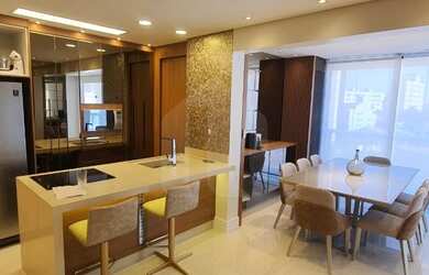 Imagem: O apartamento possui 2 Dormitórios, 2 Banheiros, 3 Vagas na