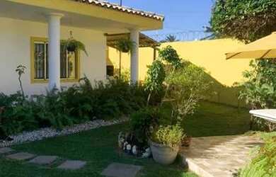 Imagem: A casa possui 3 Dormitórios, 5 Banheiros, 3 Vagas na garagem