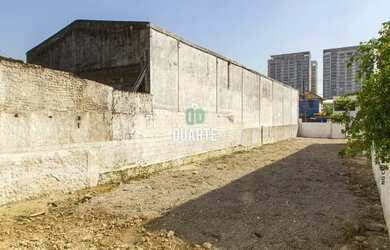 Imagem: O terreno possui 500m² de Área e está localizado em Vila