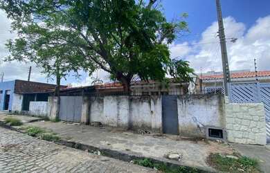 Imagem: O terreno possui 331m² de Área e está localizado em Lagoa