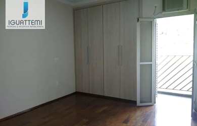 Imagem: O apartamento possui 3 Dormitórios, 2 Banheiros e 100m² de