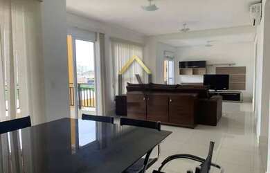 Imagem: O apartamento possui 3 Dormitórios, 5 Banheiros, 3 Vagas na