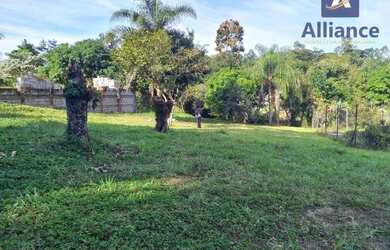 Imagem: O terreno possui 1100m² de Área e está localizado em Jardim