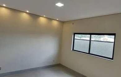 Imagem: A casa em condomínio possui 3 Dormitórios, 4 Banheiros, 2