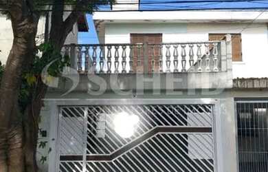 Imagem: A casa possui 3 Dormitórios, 5 Banheiros, 4 Vagas na garagem