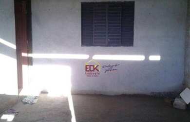 Imagem: A casa possui 2 Dormitórios, 1 Banheiro, 125m² de Área e