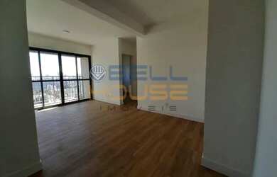 Imagem: O apartamento possui 2 Dormitórios, 1 Banheiro, 2 Vagas na