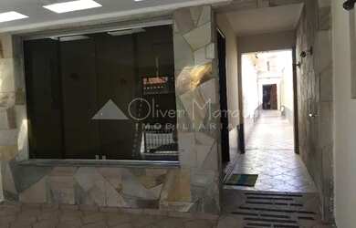 Imagem: A casa possui 3 Dormitórios, 4 Banheiros, 2 Vagas na garagem