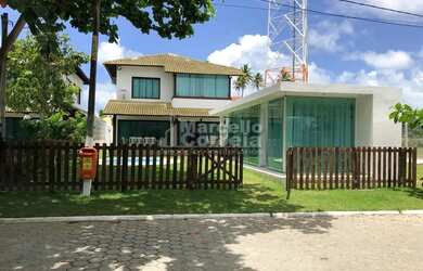 Imagem: A casa possui 5 Dormitórios, 5 Banheiros, 230m² de Área