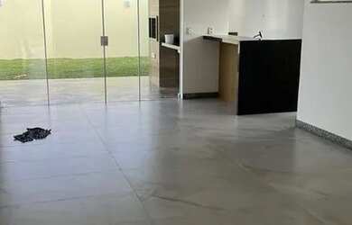 Imagem 2: Casa em condomínio pé na areia