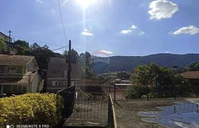 Imagem 4: Encantadora Casa em Mairiporã: Conforto e Praticidade