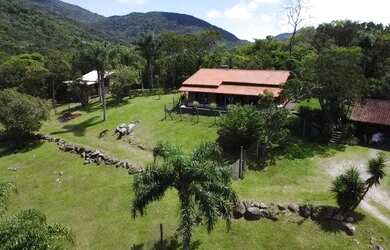 Imagem: Sítio paradisíaco com 11mil m² - Vista e saída para lagoa