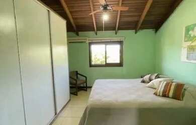 Imagem 16: Casa em Porto Alegre, no bairro Hípica, com 3 dormitório s , e 3 banheiros,...