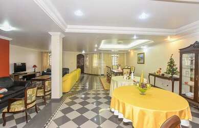 Imagem 4: Vendas Casa Curitiba PR. Churrasqueira, Varanda, Guarda roupae466m² de...