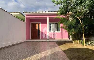 Imagem: A casa possui 2 Dormitórios, 2 Banheiros, 1 Vaga na garagem