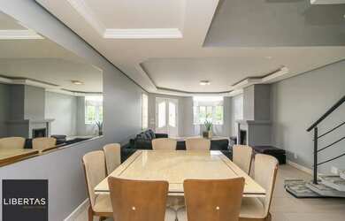 Imagem 6: Sobrado de 3 dormitórios e 4 vagas no Alto Petrópolis para alugar