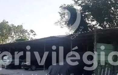 Imagem: O terreno possui 20.000m² de Área e está localizado em Jacarepaguá