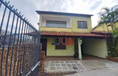 Imagem: A casa possui 2 Dormitórios, 1 Banheiro, 200m² de Área, Ar-condicionado