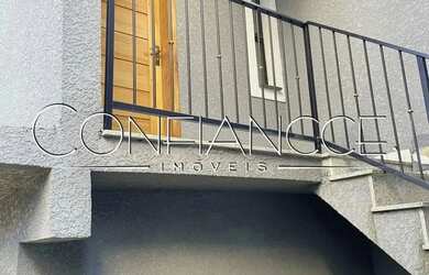 Imagem: A casa possui 3 Dormitórios, 3 Banheiros, 5 Vagas na garagem