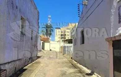 Imagem: O terreno possui 312m² de Área e está localizado em Parque