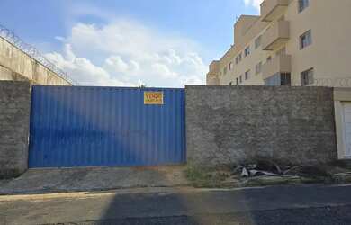 Imagem: O terreno possui 520m² de Área e está localizado em Umuarama