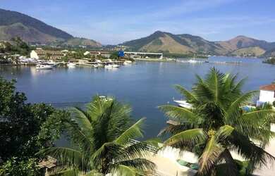 Imagem: O apartamento possui 2 Dormitórios, 2 Banheiros, 2 Vagas na