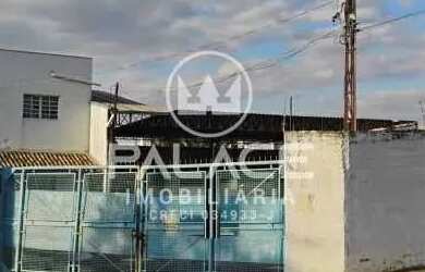 Imagem: O depósito possui 5 Vagas na garagem, 582m² de Área e está