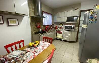 Imagem 5: XANGRI-Lá - Casa Padrão - Centro