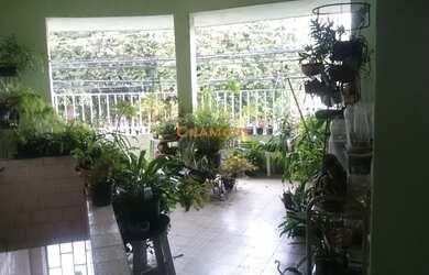 Imagem 11: Casa, loja e galpão. Varanda, 300m² de Área, 2 Banheirose3 Dormitórios