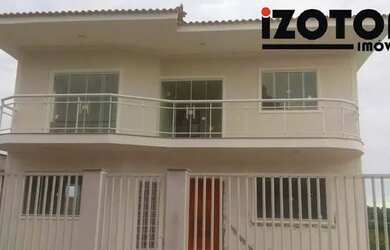 Imagem: A casa possui 5 Dormitórios, 5 Banheiros, 4 Vagas na garagem