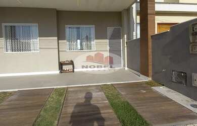 Imagem: A casa em condomínio possui 3 Dormitórios, 2 Banheiros, 2