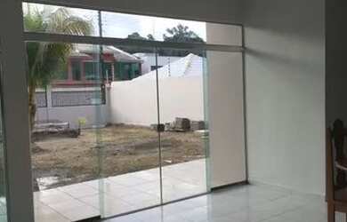 Imagem: A casa em condomínio possui 4 Dormitórios, 3 Banheiros, 3