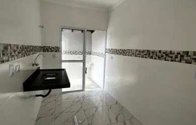 Imagem: A casa em condomínio possui 2 Dormitórios, 1 Banheiro, 1 Vaga