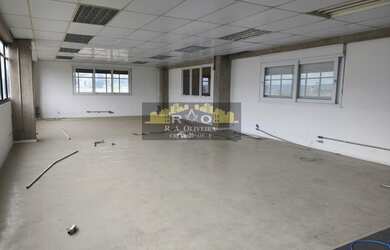 Imagem 9: Galpão para Locação em Itapevi, Polo Industrial, 8 banheiros, 13 vagas