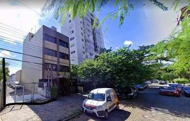 Imagem: O terreno possui 440m² de Área e está localizado em Menino