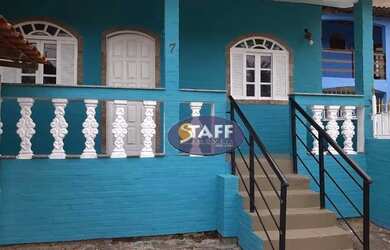 Imagem: A casa em condomínio possui 2 Dormitórios, 3 Banheiros e 80m²