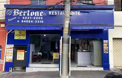 Imagem: O depósito possui 350m² de Área e está localizado em Santa