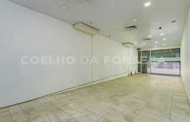 Imagem: O depósito possui 649m² de Área e está localizado em Cerqueira