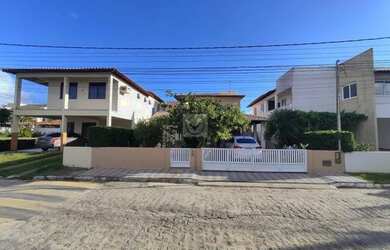 Imagem: A casa em condomínio possui 3 Dormitórios, 2 Banheiros, 2