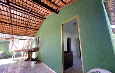 Imagem 1: Casa em Goianira. 3 Vagas na garageme3 Dormitórios