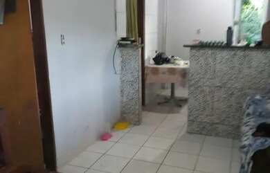 Imagem: A casa possui 2 Dormitórios, 1 Banheiro, 60m² de Área e