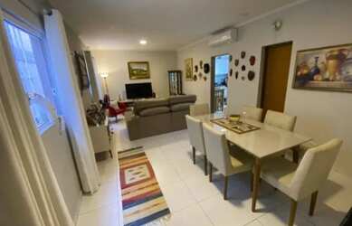 Imagem: A casa possui 2 Dormitórios, 2 Banheiros, 1 Vaga na garagem