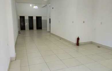 Imagem: O depósito possui 120m² de Área, Imóvel novo e está localizado