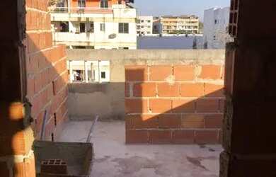 Imagem 4: Cobertura de frente. Varanda, 1m² de Área, 1 Banheiroe1 Dormitório